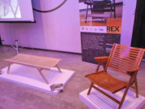 Ležaljka i stolac Rex. Foto: a.k.m.